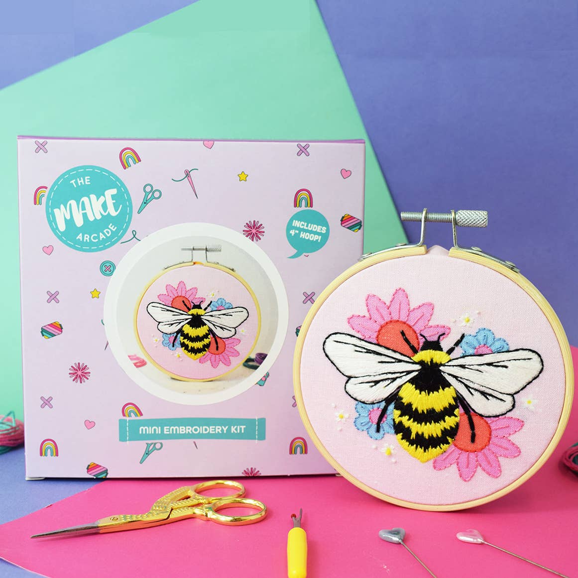 'Midsummer Bee' embroidery craft kit
