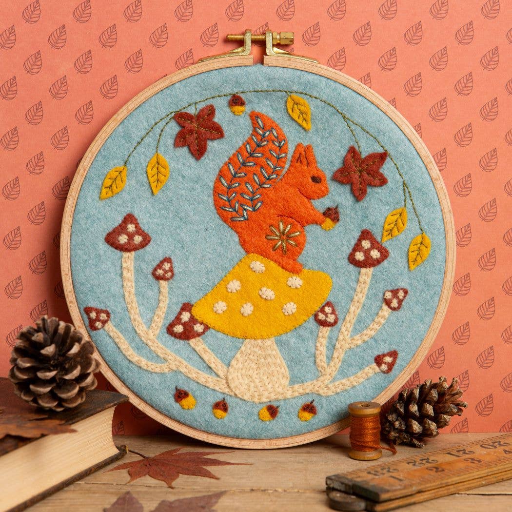 Squirrel Felt Appliqué Hoop Kit