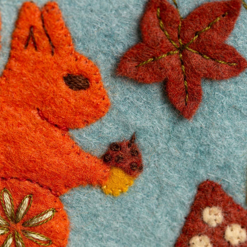 Squirrel Felt Appliqué Hoop Kit