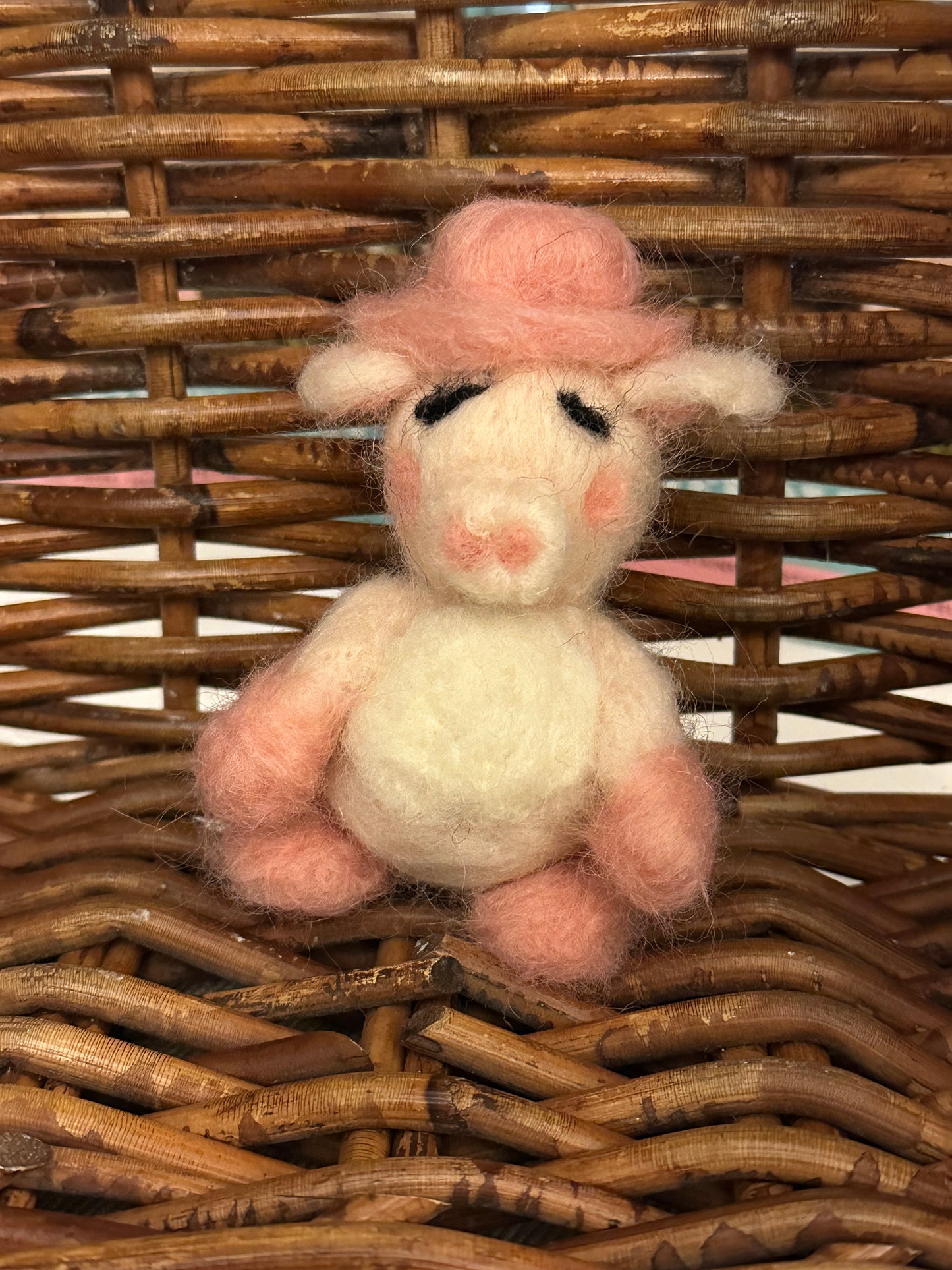 Felting for beginners. Felt a piggy! Thursday 20th March 2025 6-8pm