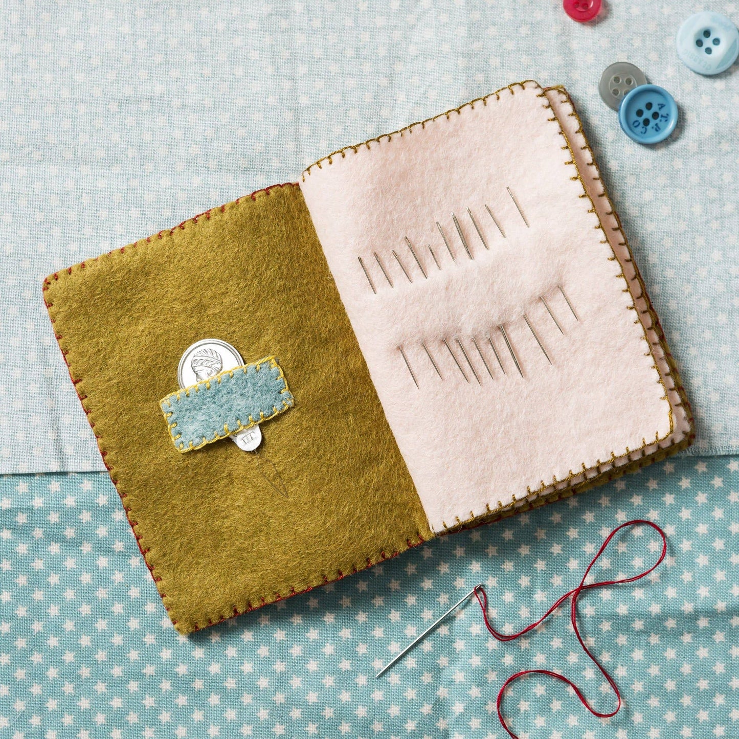 Needle Case  Felt Craft Mini  Kit