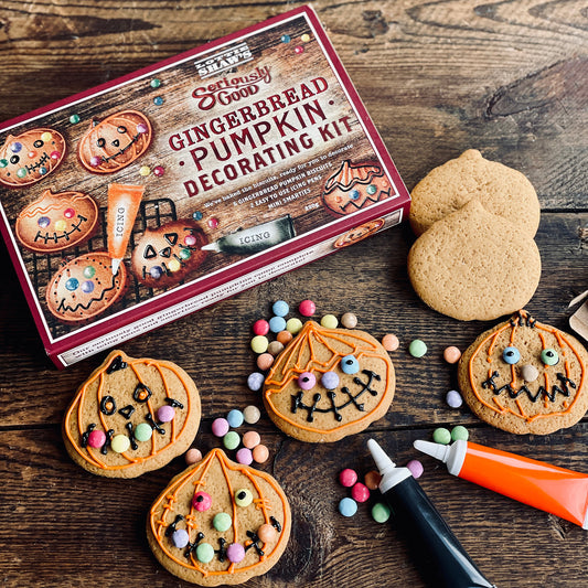 Lottie Shaw - Pumpkin Gingerbread Decorating Kit